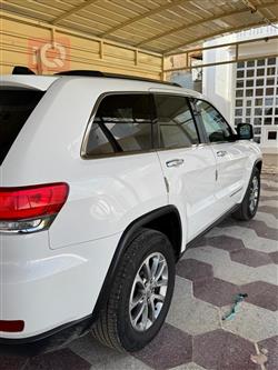 جيب جراند شيروكي